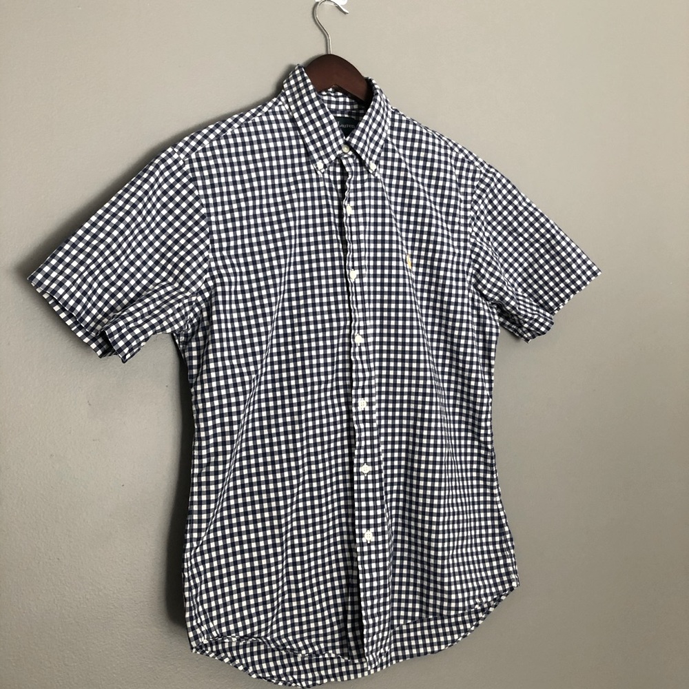 Polo short sleeve button down